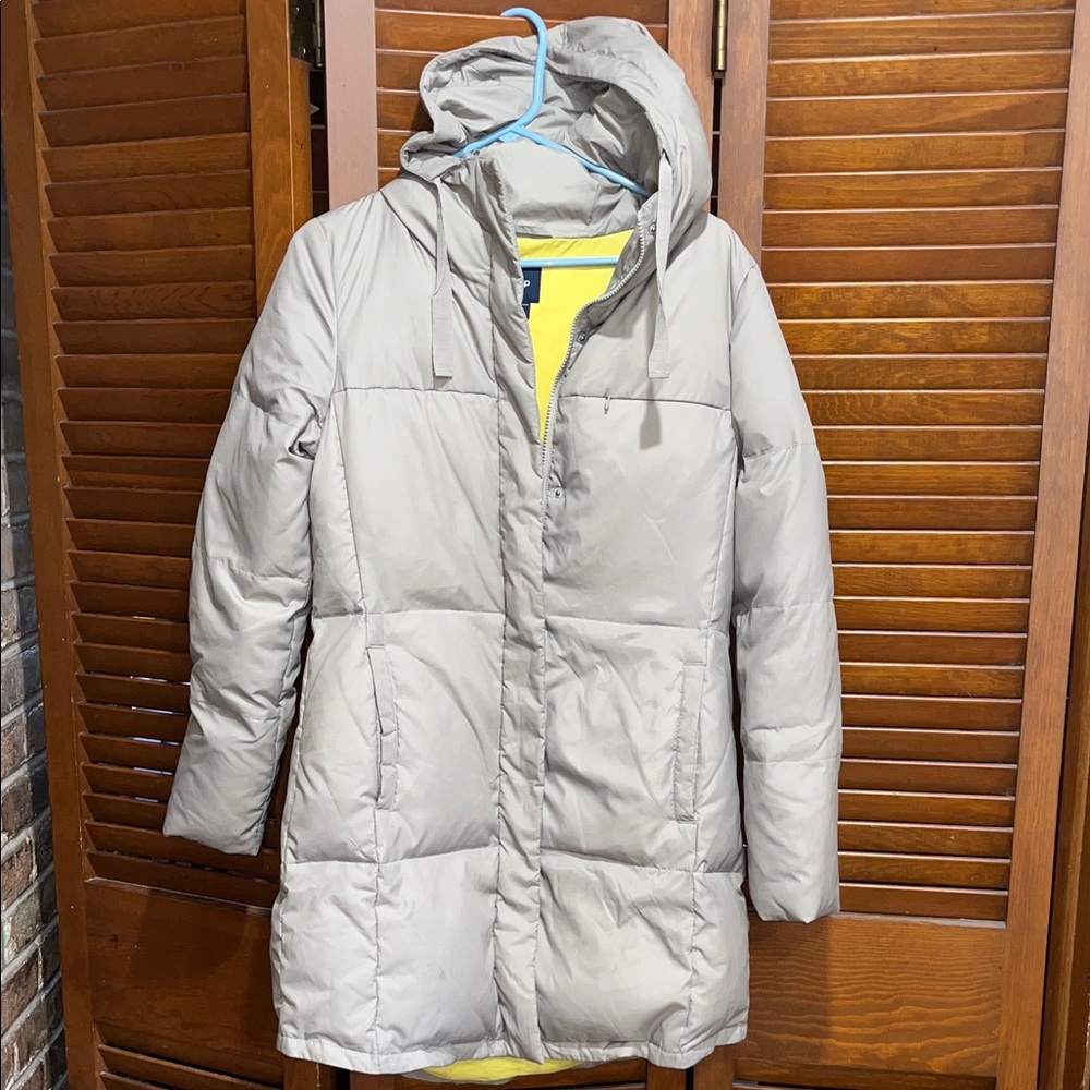 GAP Classic DOWN 3/4 Length Jacket - image 1